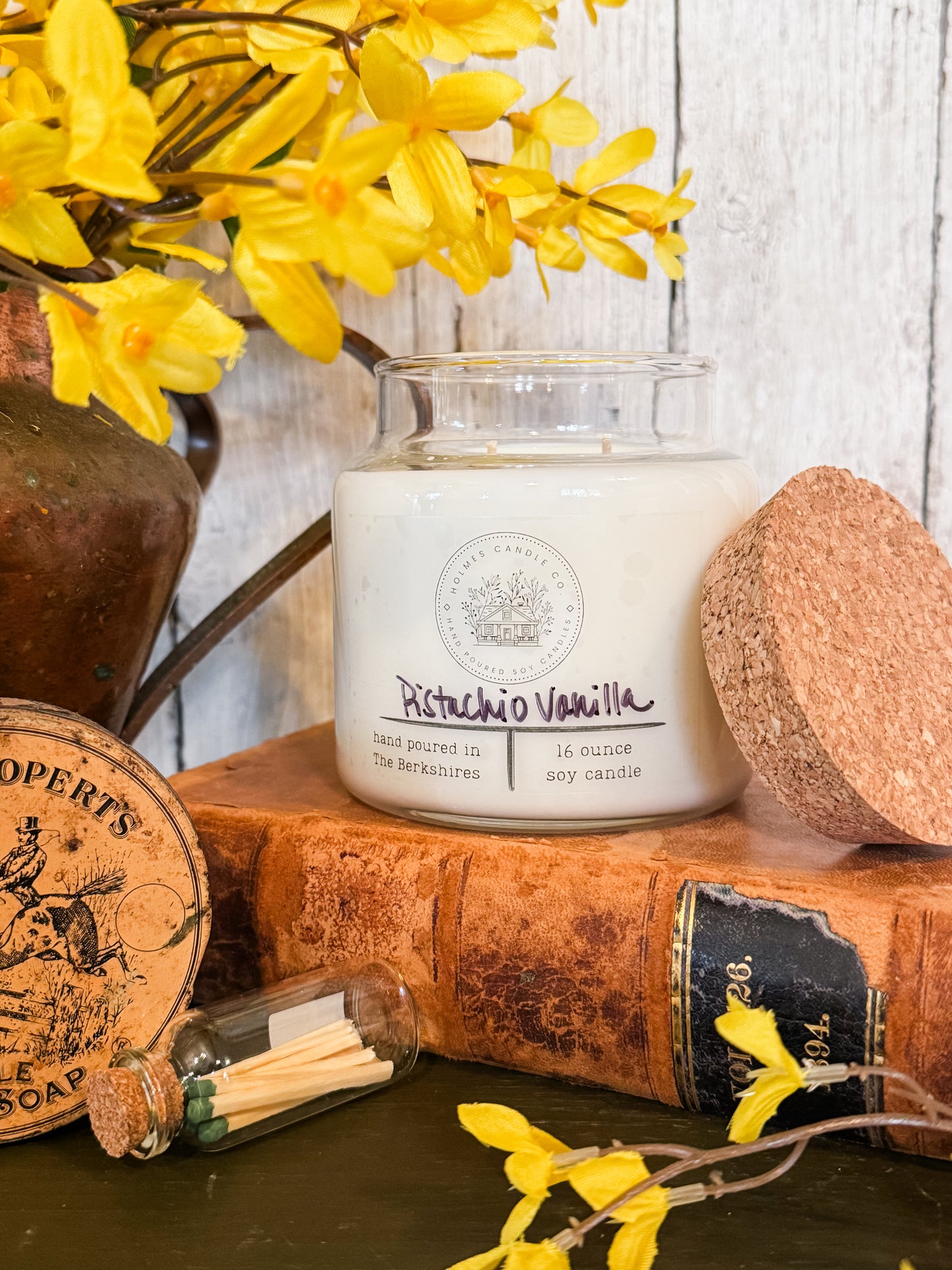16 Ounce Soy Candle: Spring/Summer Collection