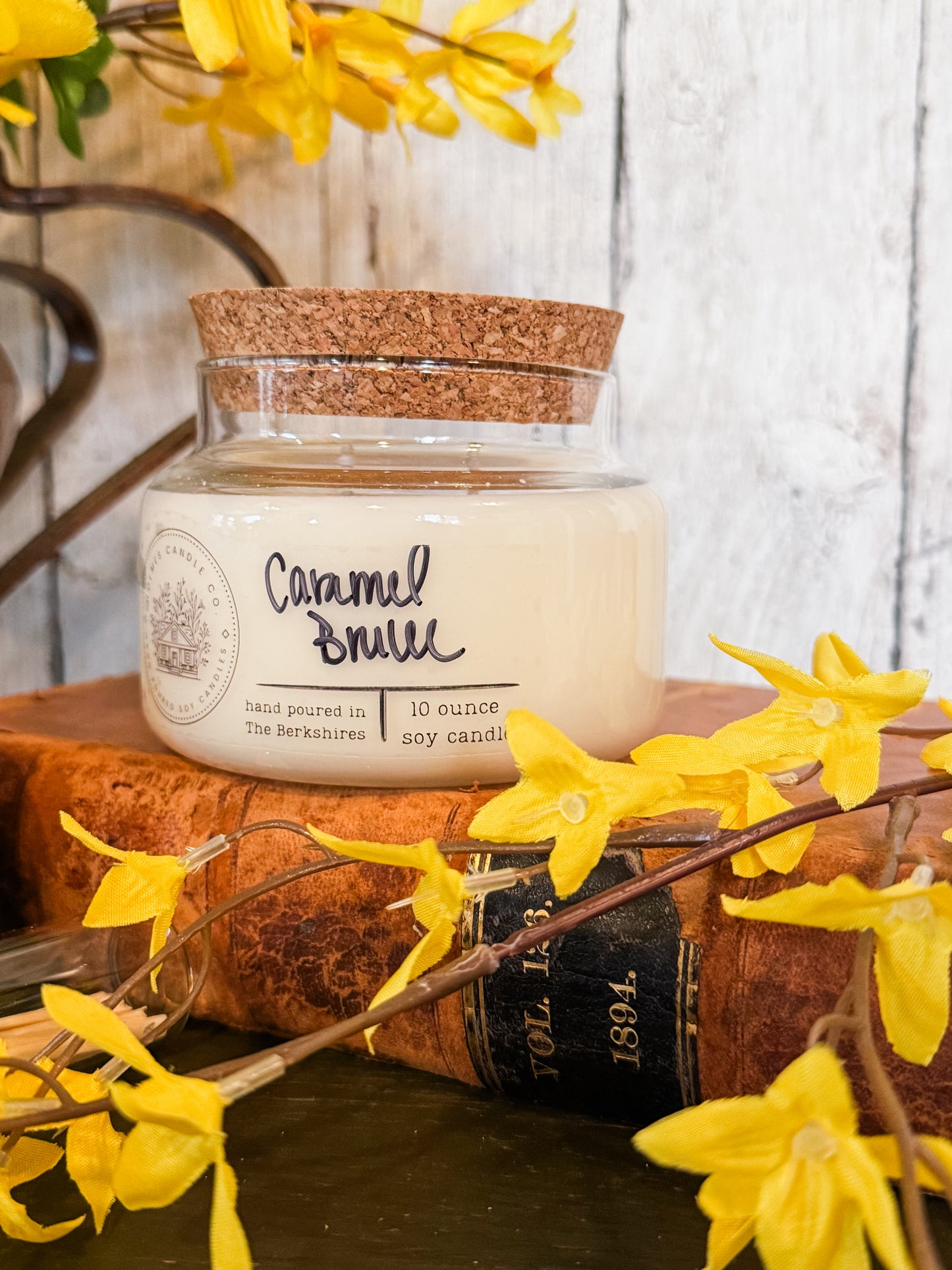 10 Ounce Soy Candle: Spring/Summer Collection